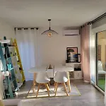 Apartment Cosy Apartment, Proximite A Pied *